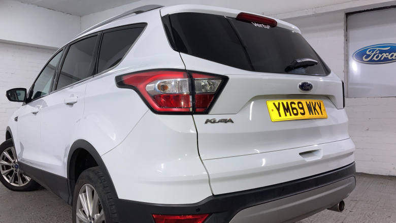 Ford Kuga 2.0 TDCi Titanium Edition 5dr 2WD Diesel Estate
